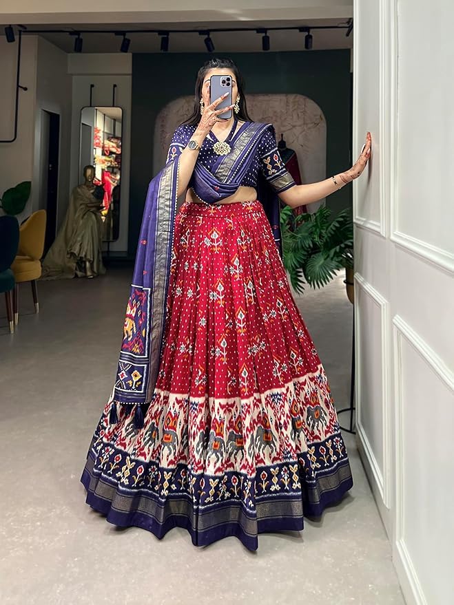 Women's Trending Designeer Tussar Silk Lehenga Choli Print with Foil Work With Unstitched Blouse Patola Print Adorned with Foil Work For Navrati || Wedding