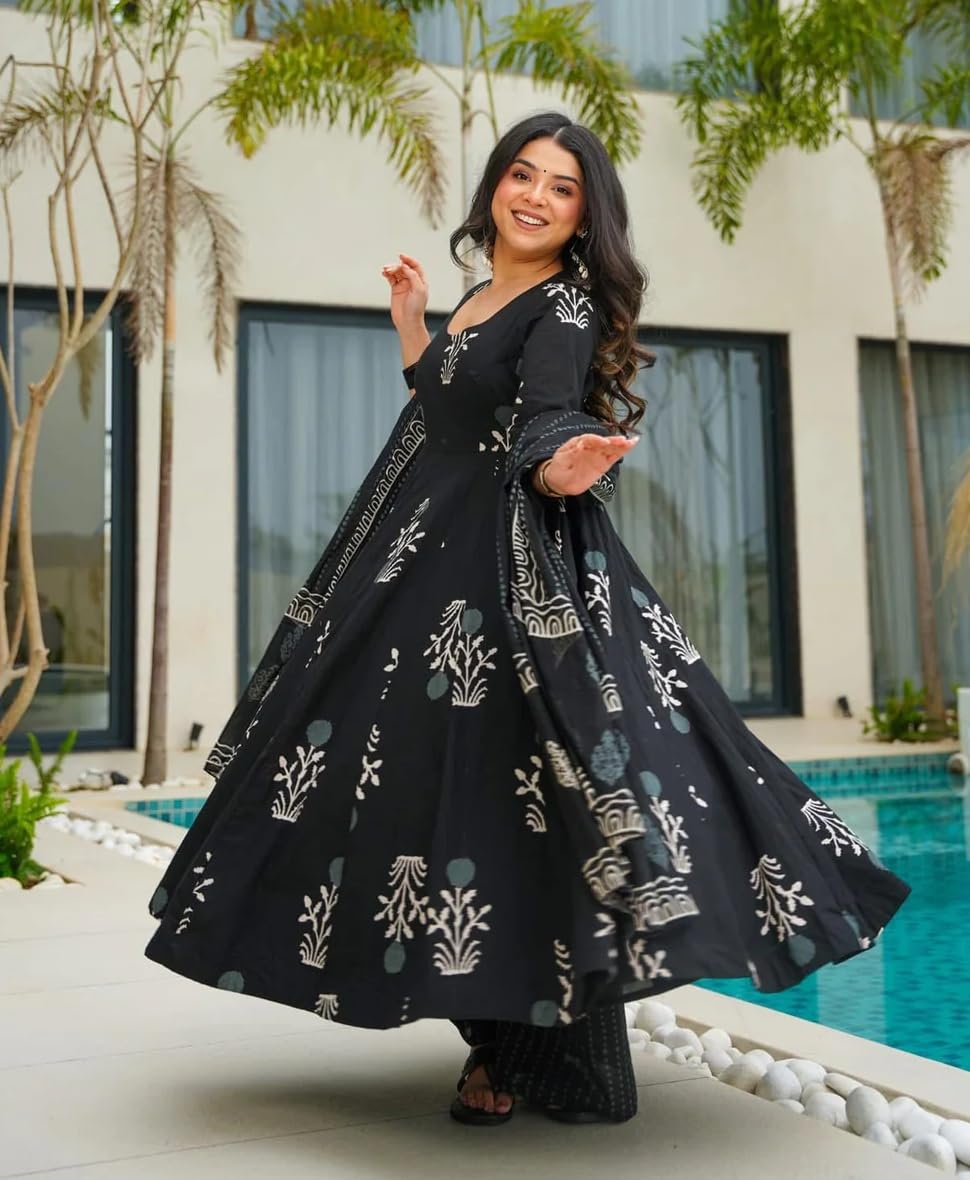 KLOSIA Women Printed Anarkali Kurta and Pant with Dupatta Set