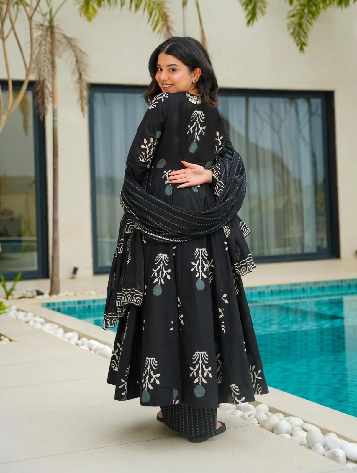 KLOSIA Women Printed Anarkali Kurta and Pant with Dupatta Set