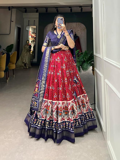 Women's Trending Designeer Tussar Silk Lehenga Choli Print with Foil Work With Unstitched Blouse Patola Print Adorned with Foil Work For Navrati || Wedding