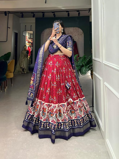 Women's Trending Designeer Tussar Silk Lehenga Choli Print with Foil Work With Unstitched Blouse Patola Print Adorned with Foil Work For Navrati || Wedding