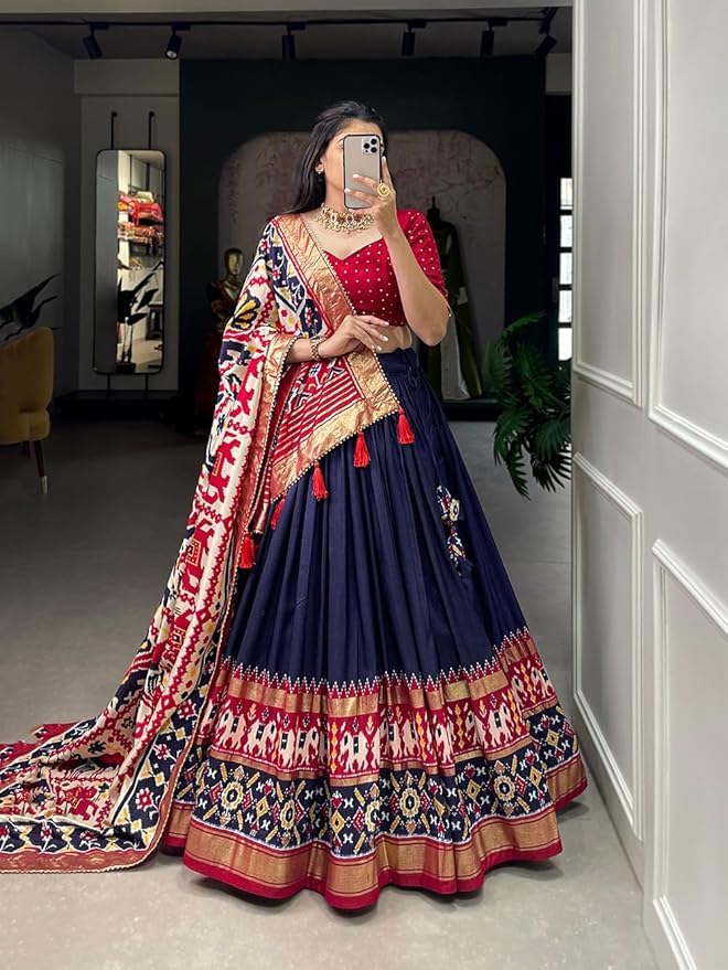 Women's Trending Designeer Tussar Silk Lehenga Choli Print with Foil Work With Unstitched Blouse Patola Print Adorned with Foil Work For Navrati || Wedding