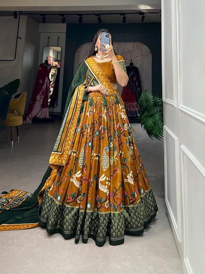 Women's Trending Designeer Tussar Silk Lehenga Choli Print with Foil Work With Unstitched Blouse Patola Print Adorned with Foil Work For Navrati || Wedding