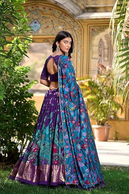 Women's Trending Designeer Tussar Silk Lehenga Choli Print with Foil Work With Unstitched Blouse Patola Print Adorned with Foil Work For Navrati || Wedding