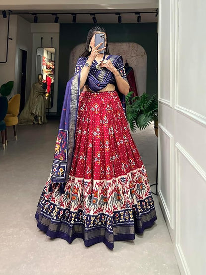 Women's Trending Designeer Tussar Silk Lehenga Choli Print with Foil Work With Unstitched Blouse Patola Print Adorned with Foil Work For Navrati || Wedding