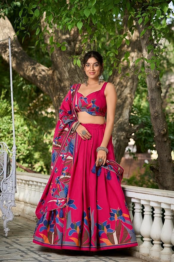 Women's Trending Designeer Tussar Silk Lehenga Choli Print with Foil Work With Unstitched Blouse Patola Print Adorned with Foil Work For Navrati || Wedding