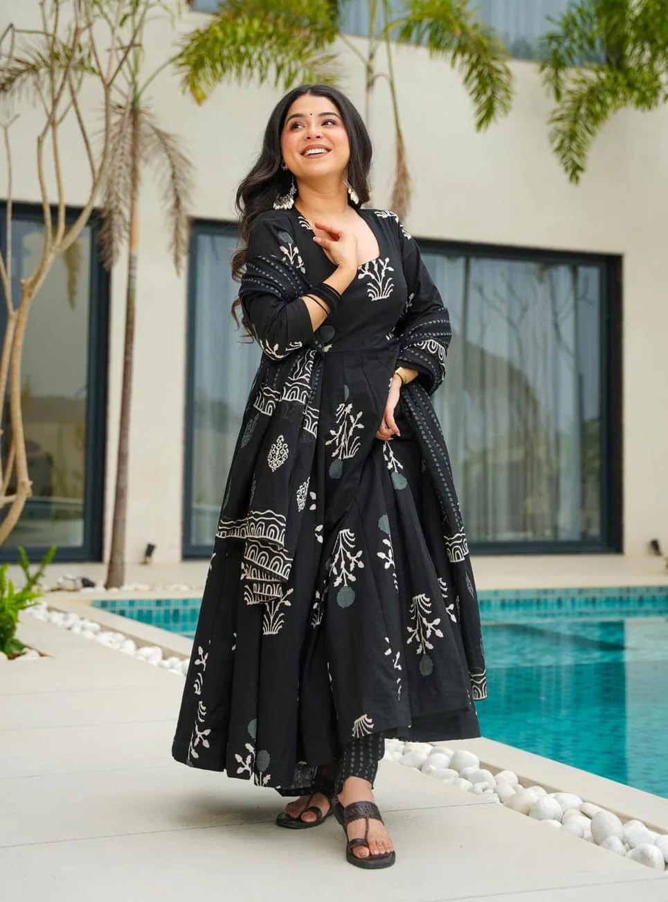 KLOSIA Women Printed Anarkali Kurta and Pant with Dupatta Set