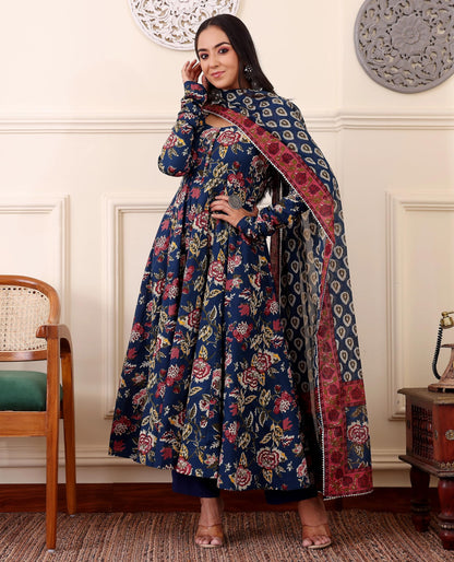 KLOSIA Women's Viscose Kurta and Pant with Dupatta Set
