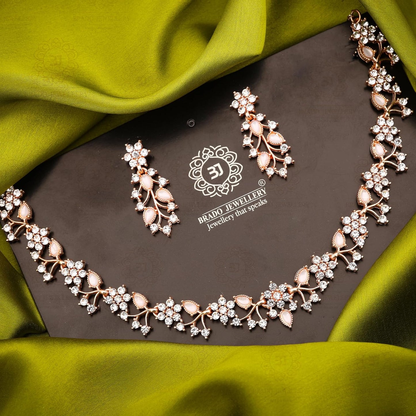 Womens Rose Gold-Plated Artificial Stone Studded Necklace Jewellery Set With 1 Pair Of Earring(AB_BJ Special-RG-White)